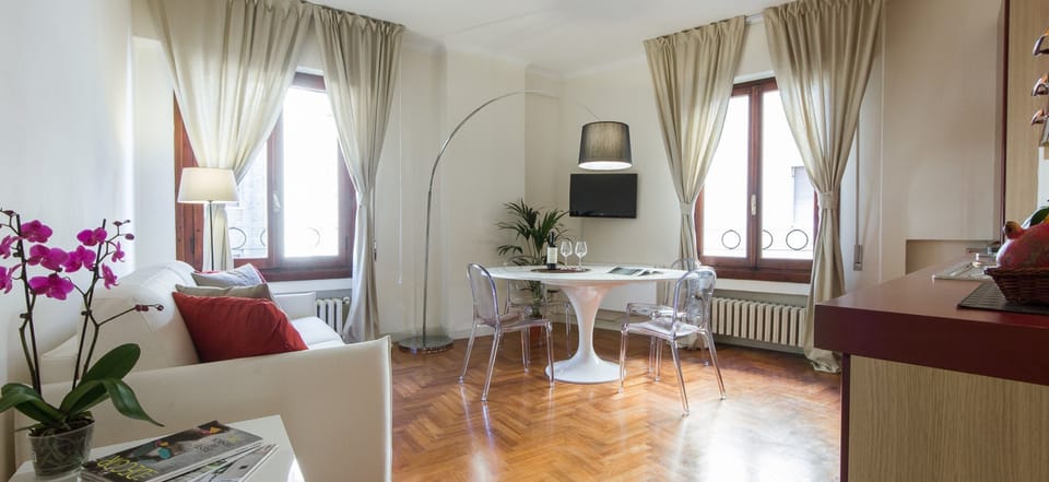 Apartment, 1 Bedroom | 1 bedroom, iron/ironing board, cribs/infant beds, free WiFi