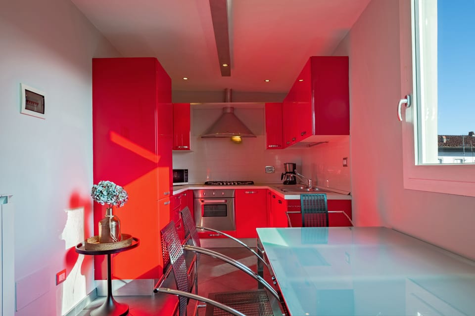 Apartment, 3 Bedrooms | Private kitchen | Fridge, microwave, oven, stovetop