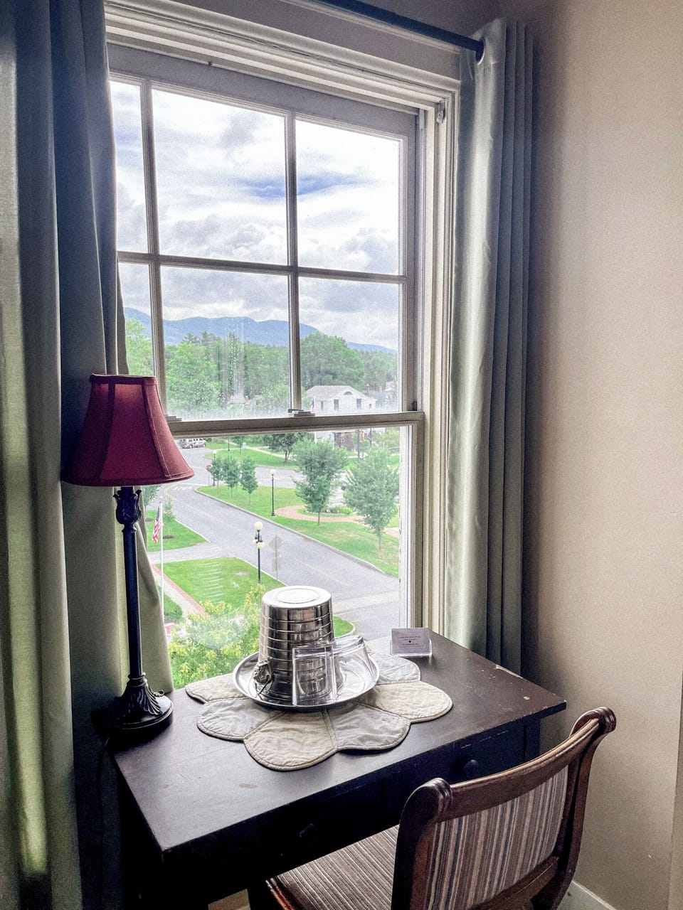 Comfort Room, Private Bathroom | Individually decorated, individually furnished, iron/ironing board