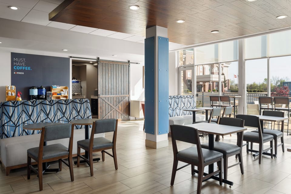 Free daily full breakfast