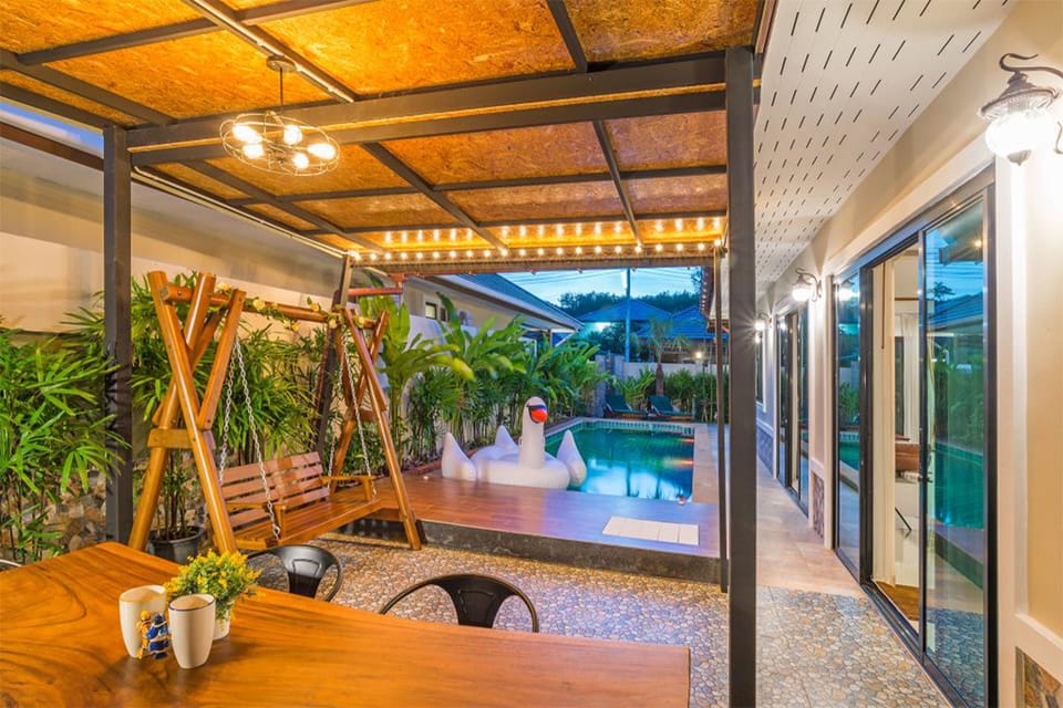 Four Bedrooms Villa | Exterior