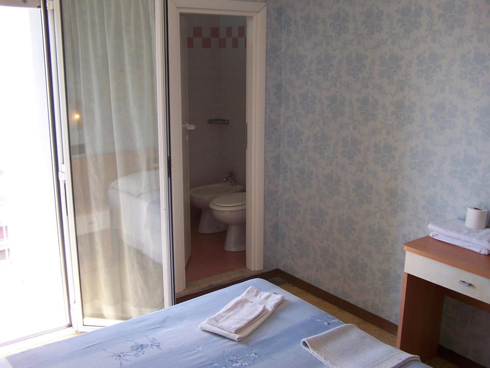 In-room safe, desk
