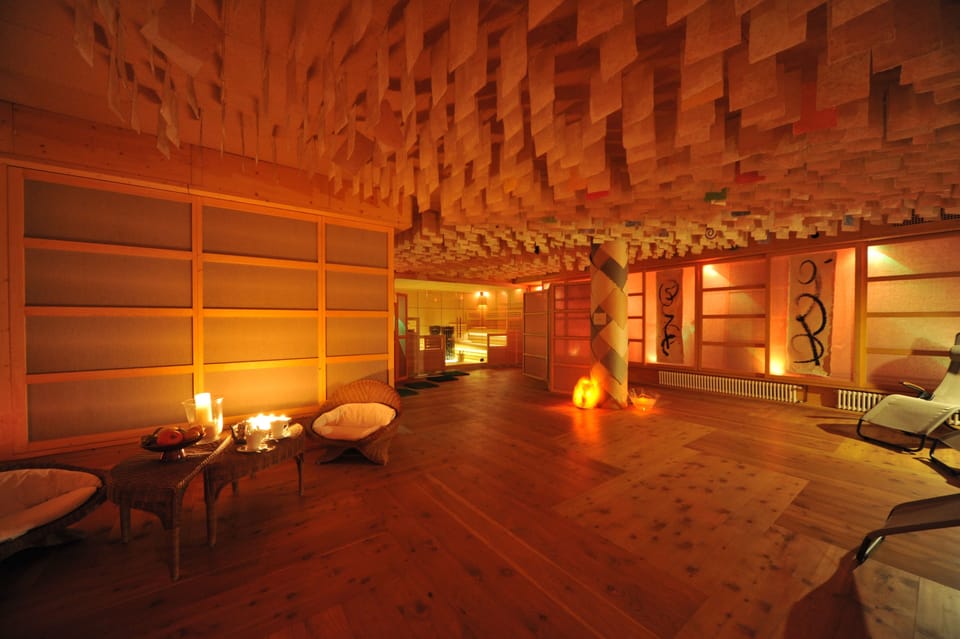 Couples treatment rooms, Turkish bath, Ayurvedic treatments, massages