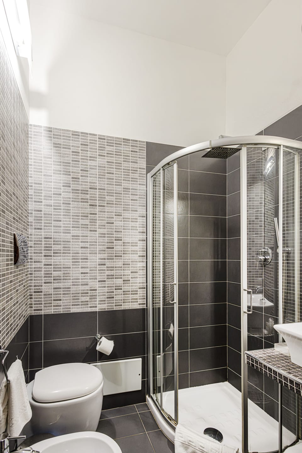 Double Room Sea View | Bathroom | Shower, free toiletries, hair dryer, bidet