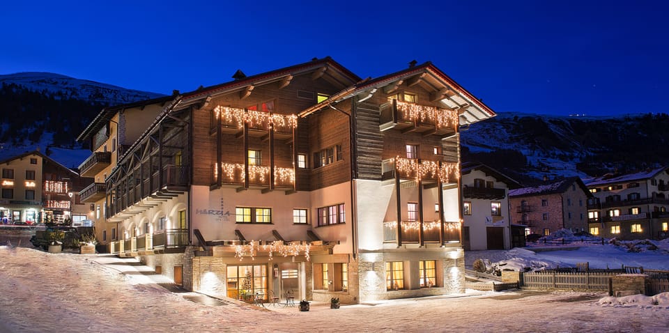 Front of property - evening/night