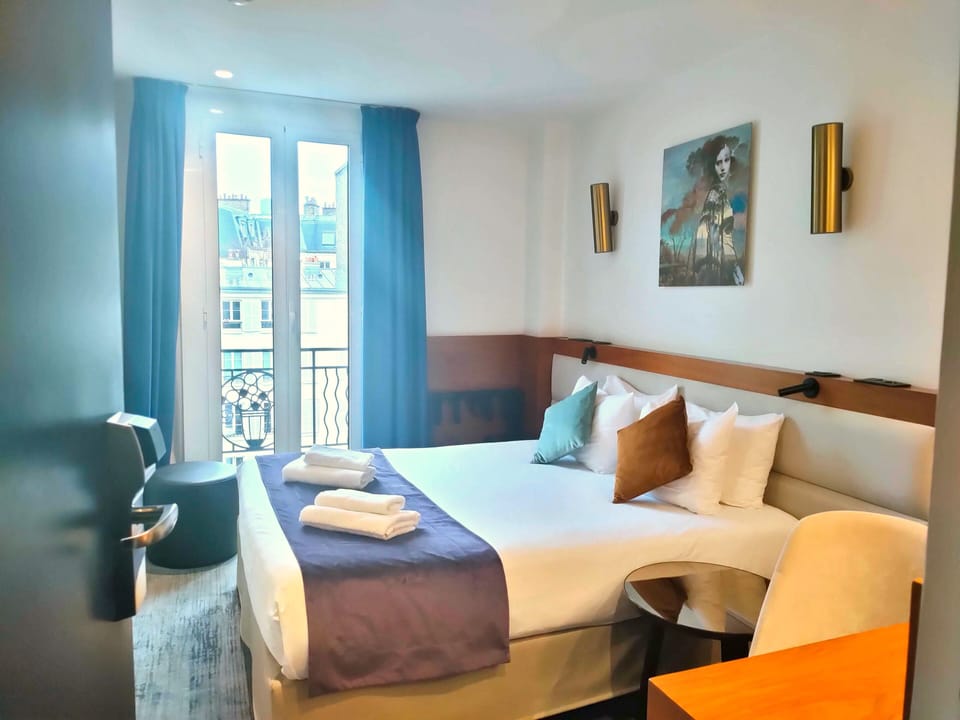 Panoramic Room | Terrace/patio