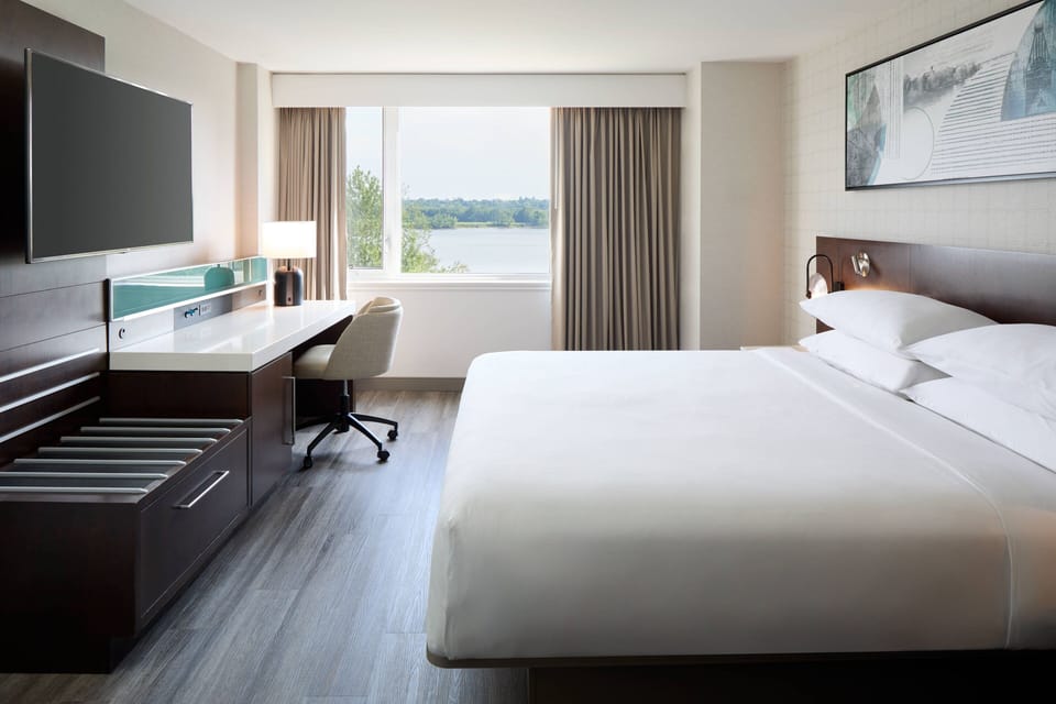 Suite, 1 King Bed | 1 bedroom, premium bedding, pillowtop beds, in-room safe