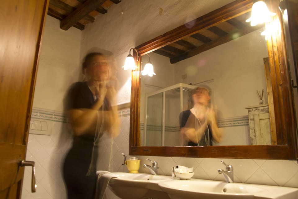 Double Room | Bathroom | Shower, bidet, towels