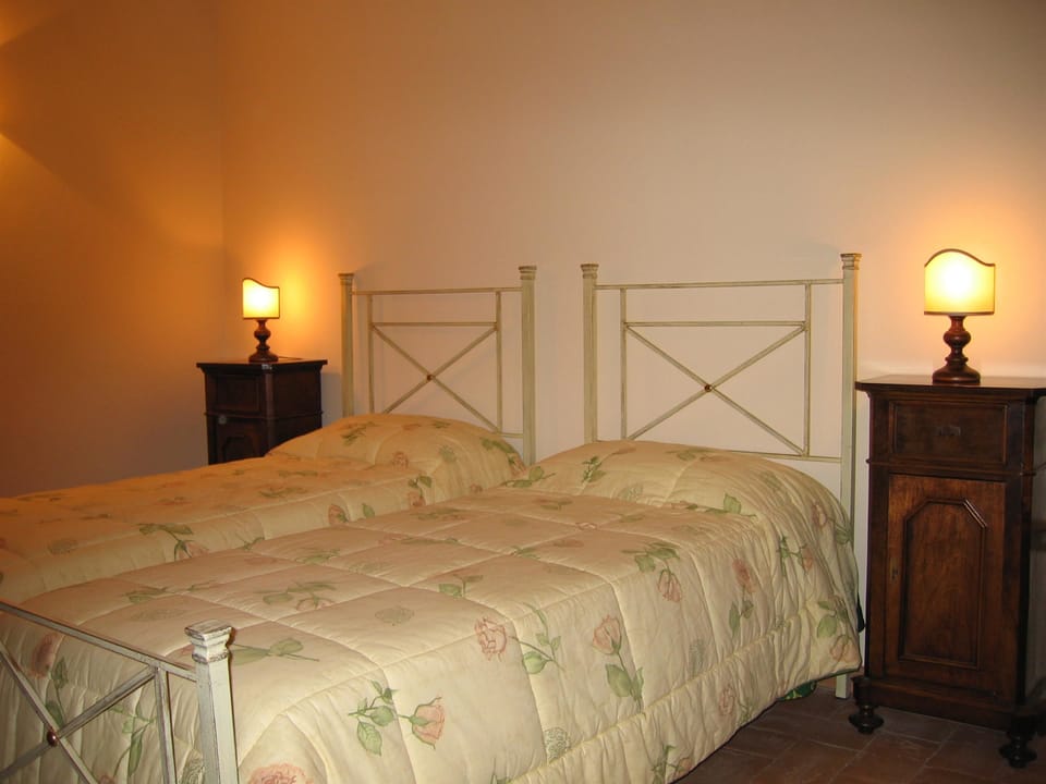 Classic Apartment, 2 Bedrooms, 2 Bathrooms, City View | Free cribs/infant beds, rollaway beds, free WiFi, bed sheets