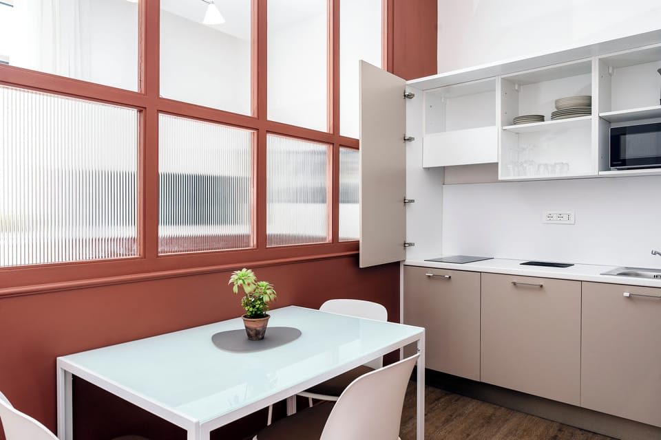 Junior Suite | Private kitchen | Fridge, microwave, stovetop, coffee/tea maker
