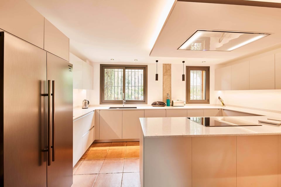 The stunning new kitchen, installed in 2019
