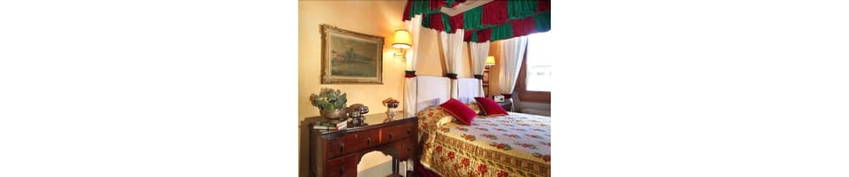 Executive Double or Twin Room | Hypo-allergenic bedding, in-room safe, individually decorated