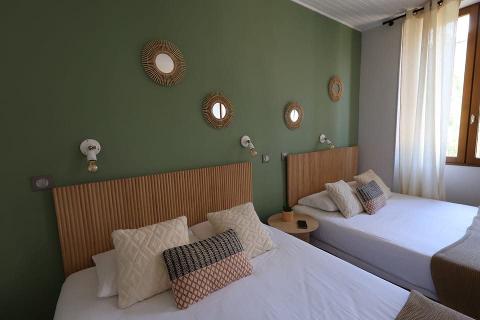 Family Room, 2 Double Beds | Premium bedding, Select Comfort beds, desk, blackout drapes