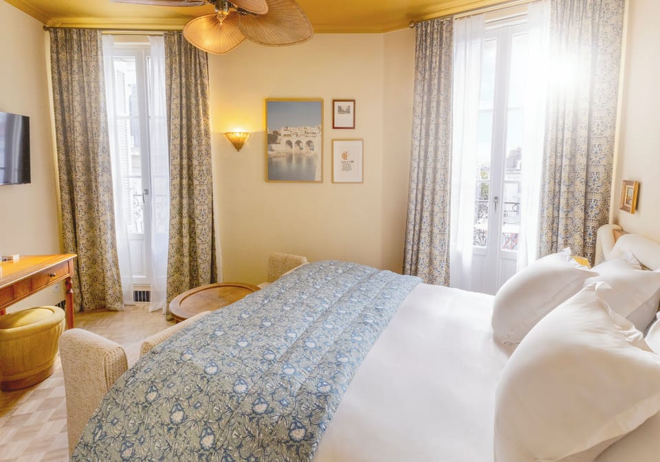 Superior Room, Balcony | Premium bedding, in-room safe, individually furnished, desk