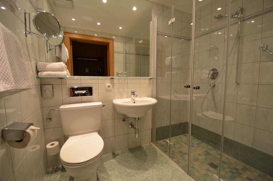 Double Room (Grubigstein) | Bathroom | Towels