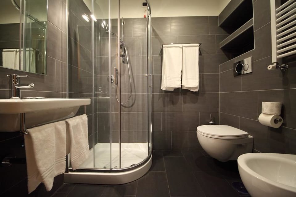 Quadruple Room | 2 bedrooms, premium bedding, minibar, desk
