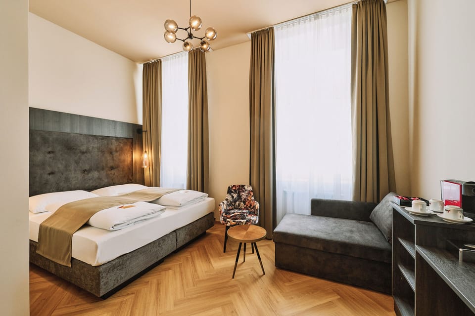 Superior Double Room | Pillowtop beds, desk, free WiFi, bed sheets