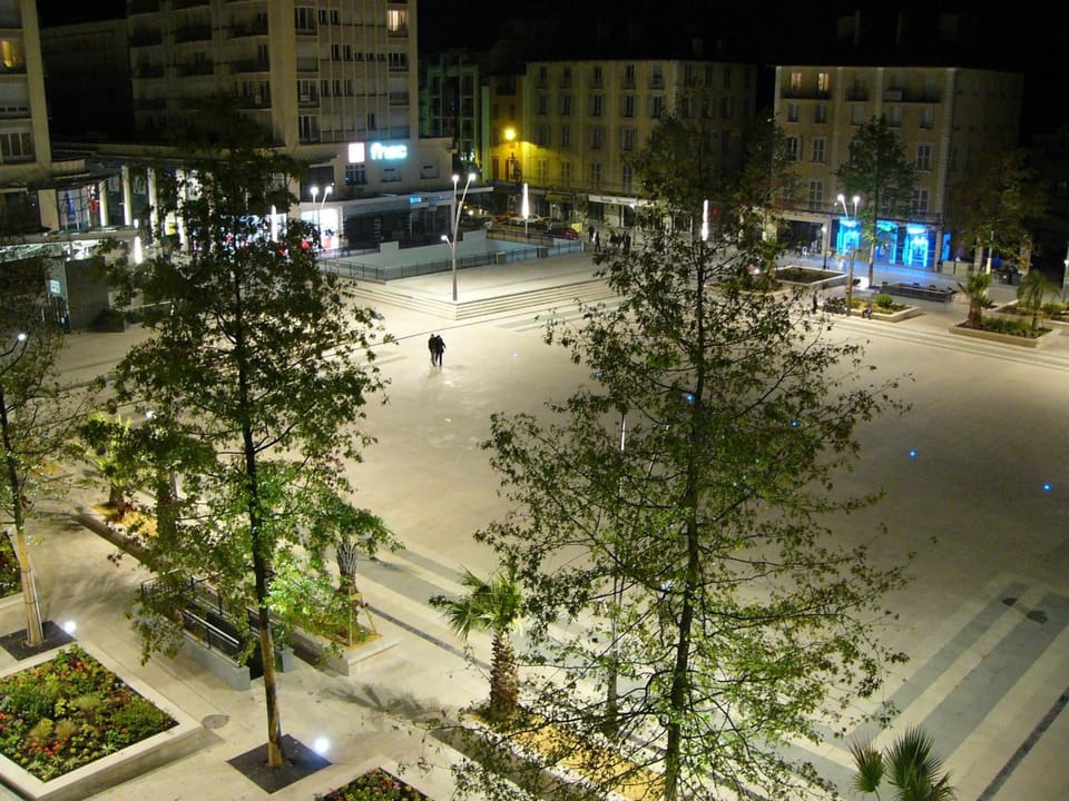 Hotel Le Bourbon Hotel in Pau