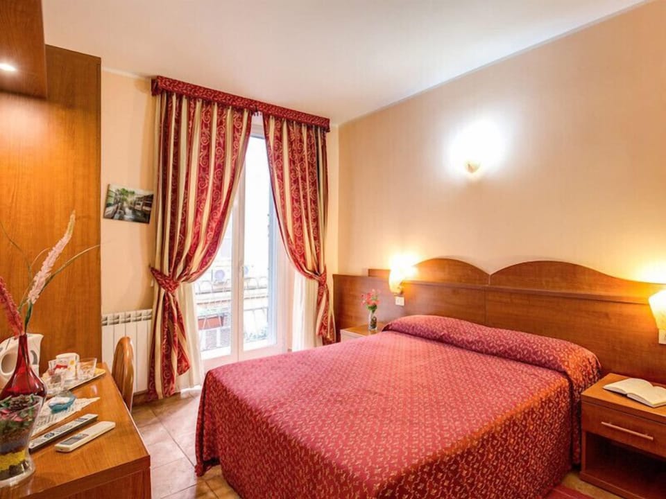 Double or Twin Room | Pillowtop beds, in-room safe, desk, soundproofing