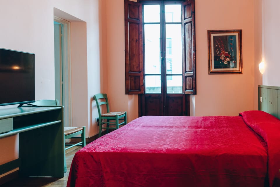 Superior Double Room | Desk, free WiFi, bed sheets