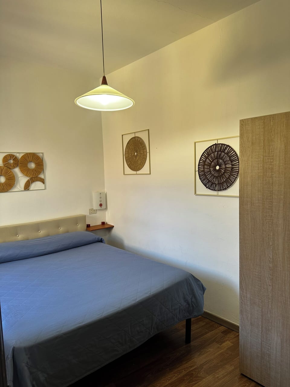 Double Room Single Use | Desk, WiFi (free)