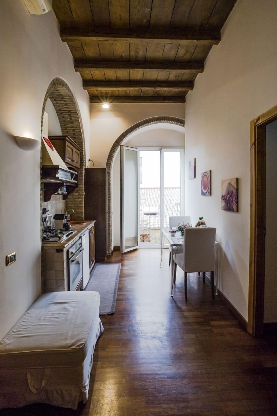 Junior Suite | Private kitchen | Fridge, microwave, espresso maker, coffee/tea maker