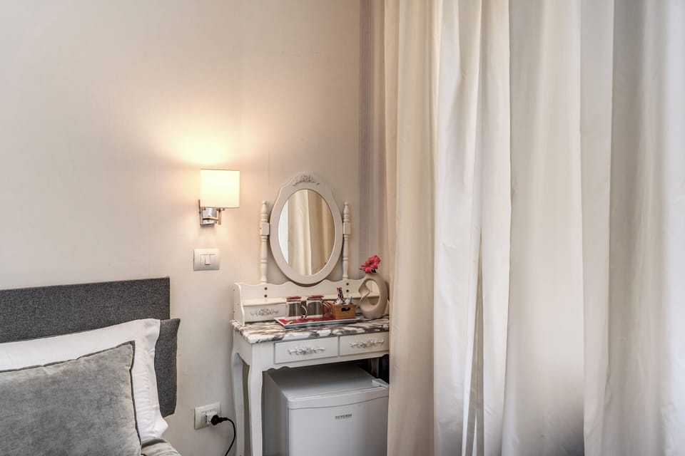 Double or Twin Room | Desk, iron/ironing board (on request), cribs (surcharge), WiFi (free)