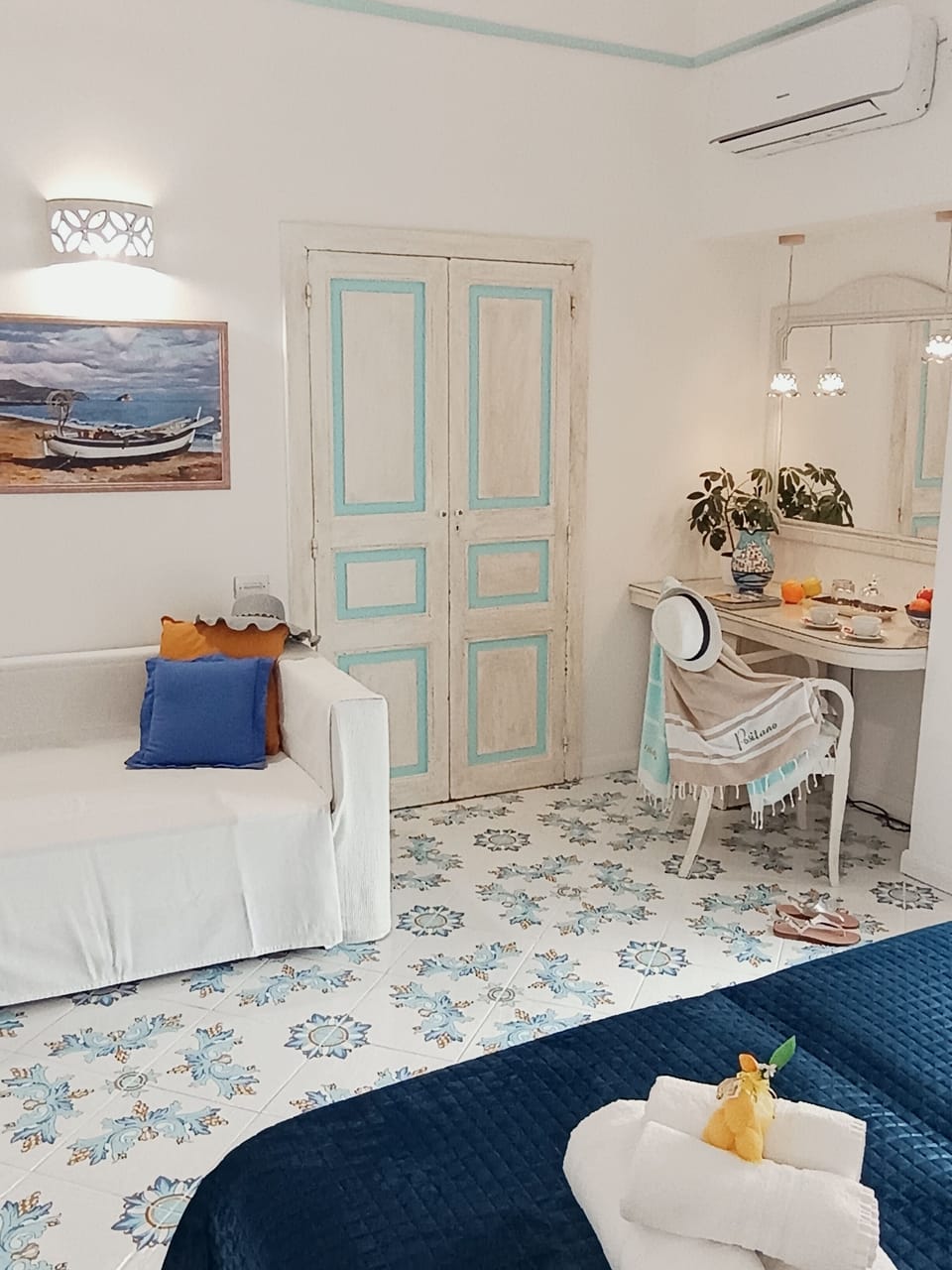 Classic Triple Room, Terrace | Minibar, in-room safe, desk, blackout drapes
