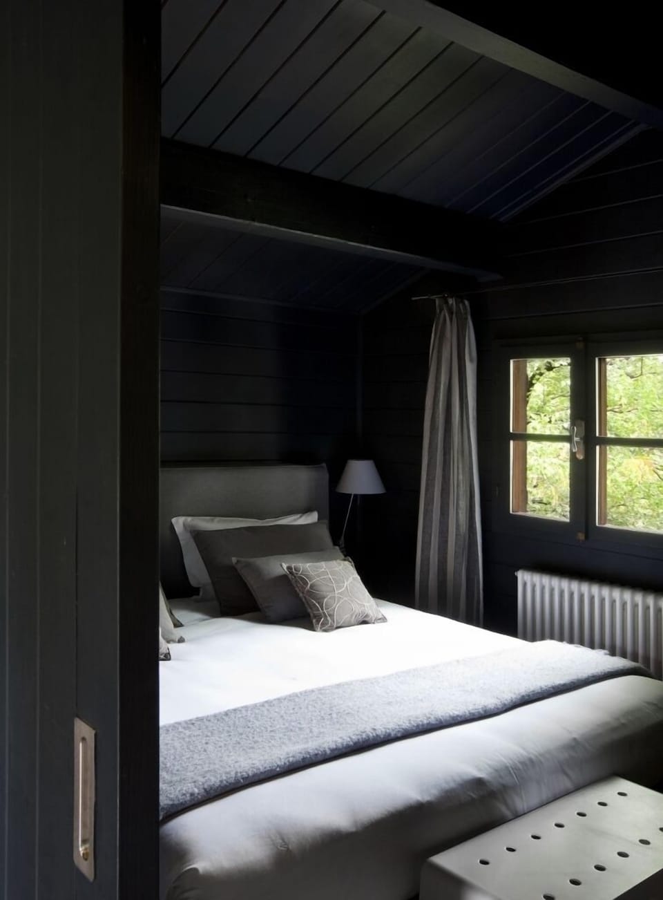 Minibar, in-room safe, free WiFi, bed sheets
