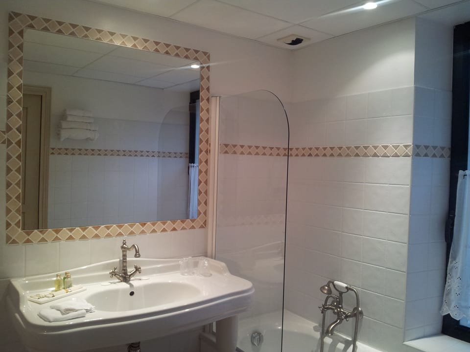 Free toiletries, hair dryer, towels