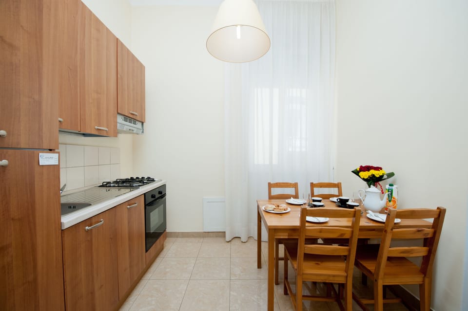 Superior Quadruple Room, Accessible, Ensuite | Private kitchen | Fridge