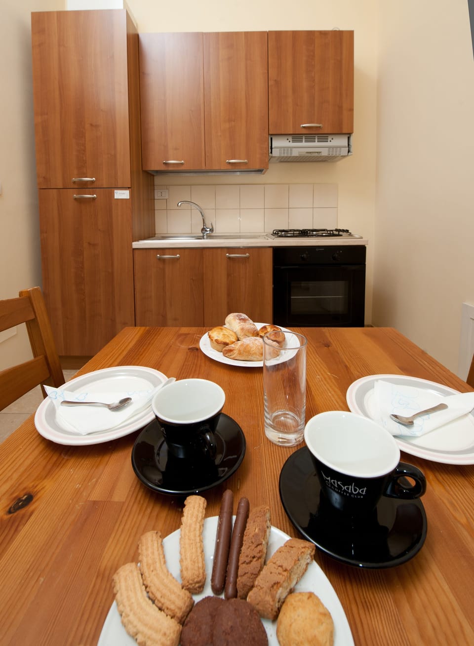 Superior Quadruple Room, Accessible, Ensuite | In-room dining