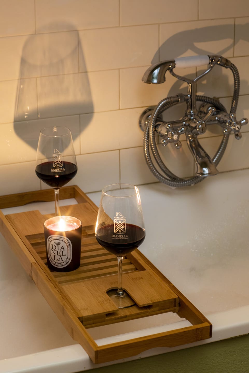Suite | Bathroom | Shower, rainfall showerhead, designer toiletries, hair dryer
