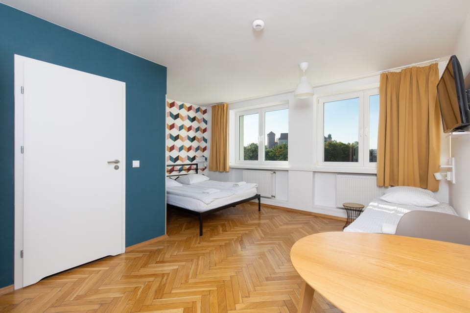 Deluxe Double Room | Iron/ironing board, free WiFi, bed sheets