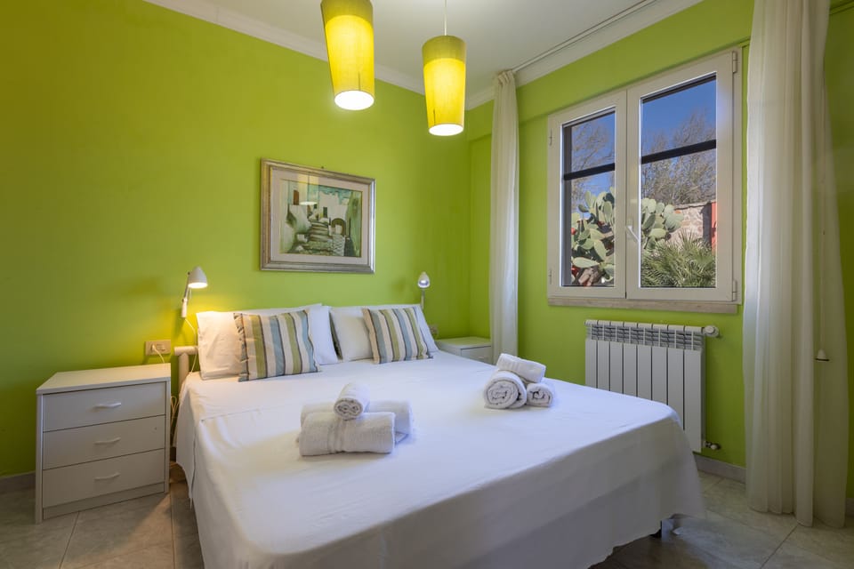 Apartment, 2 Bedrooms | Premium bedding, in-room safe, desk, blackout drapes