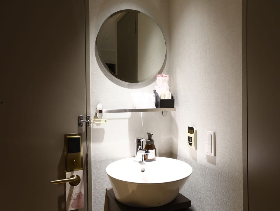 Desk, blackout drapes, iron/ironing board, free WiFi