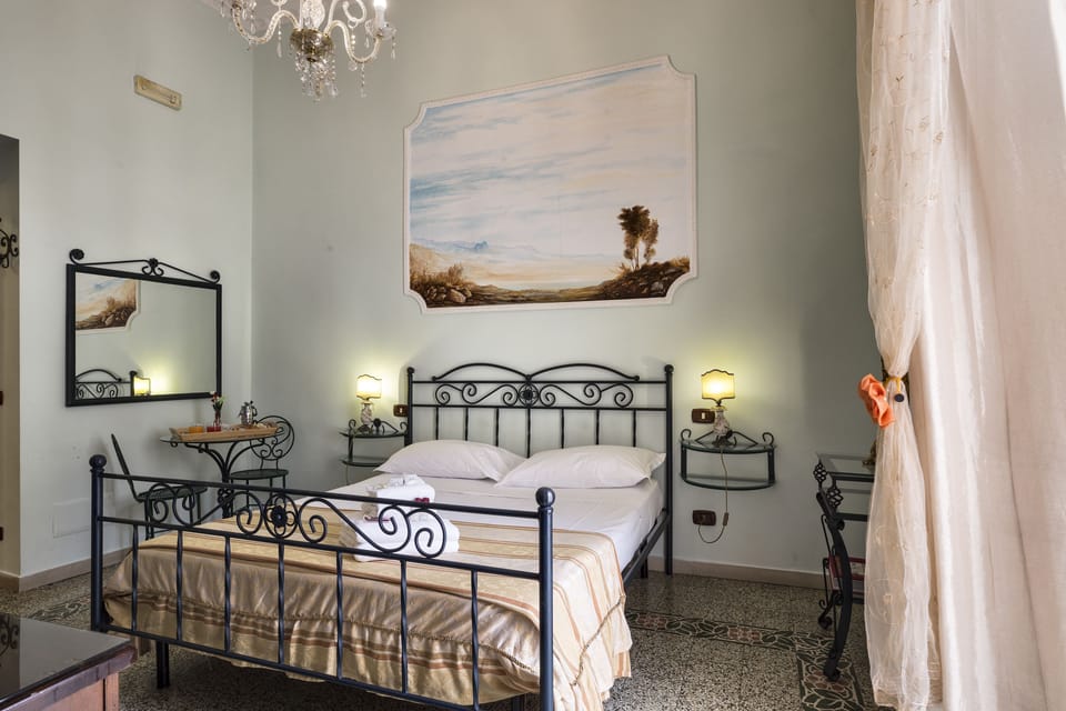 1 bedroom, down comforters, pillowtop beds, minibar