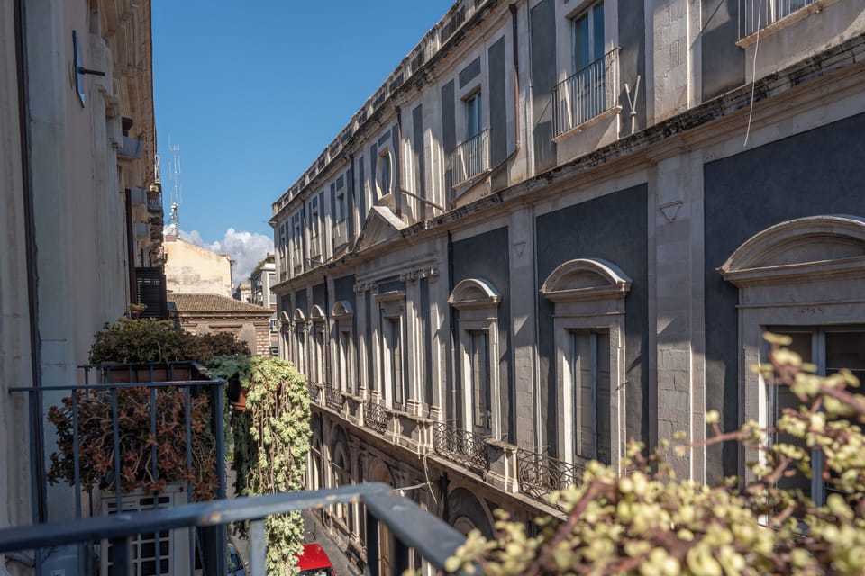 Amenano B&B & Apartments Bed and Breakfast in Catania
