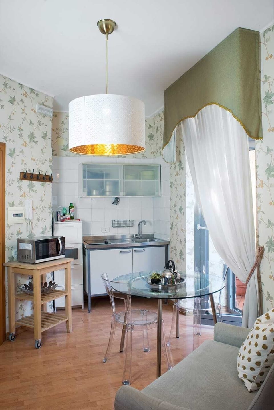 Studio (3 Pax) | Down comforters, minibar, in-room safe, desk