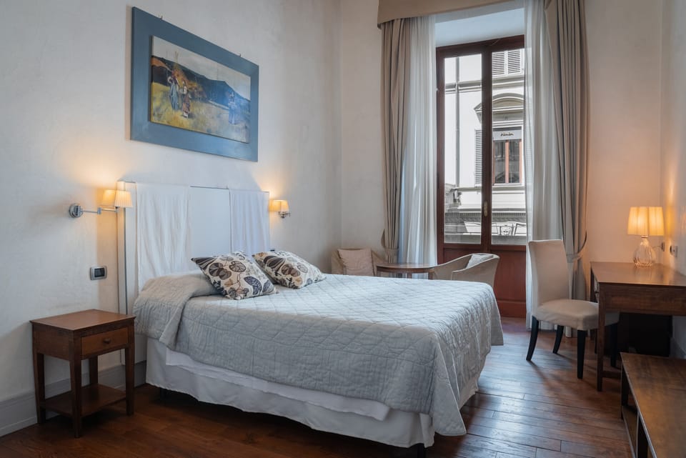Double Room, Terrace | Hypo-allergenic bedding, minibar, in-room safe, desk