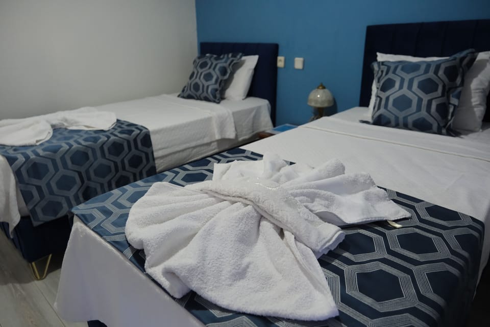 Standart Double Room | Premium bedding, individually furnished, desk, laptop workspace