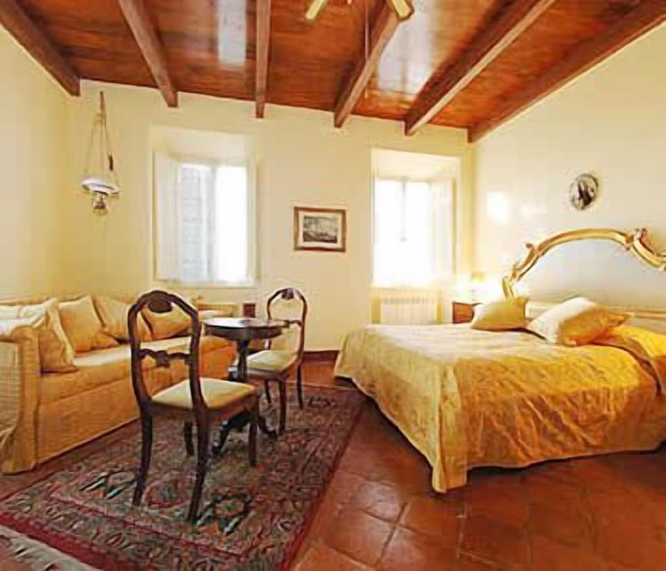 Double Room | Select Comfort beds, WiFi (free), bed sheets