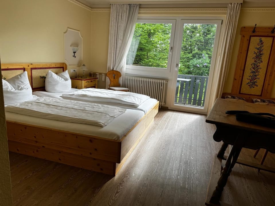 Basic Double or Twin Room | Individually furnished, desk, iron/ironing board, free WiFi