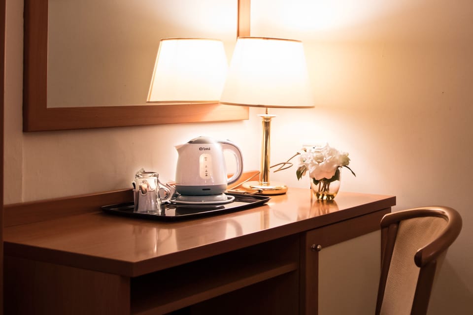 Down comforters, in-room safe, desk, laptop workspace