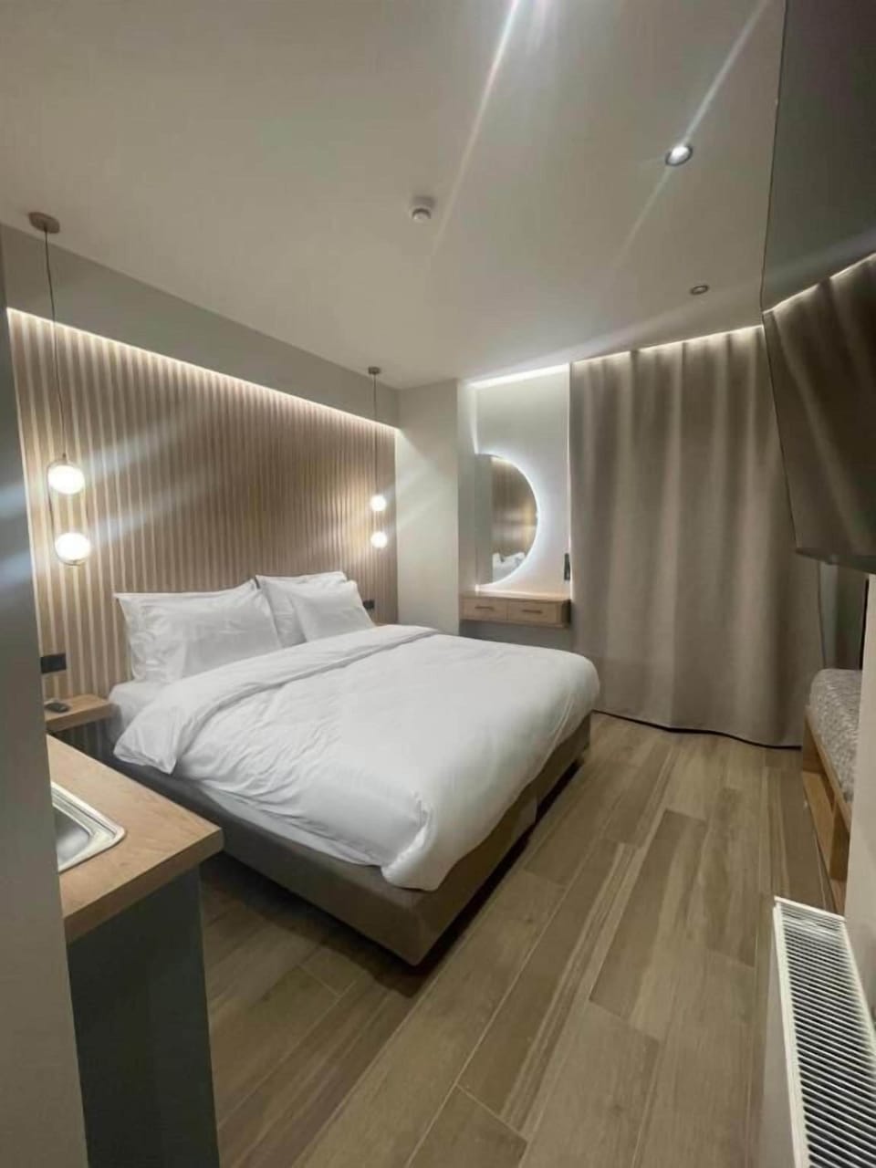 Junior Studio Suite | Premium bedding, pillowtop beds, blackout drapes, soundproofing