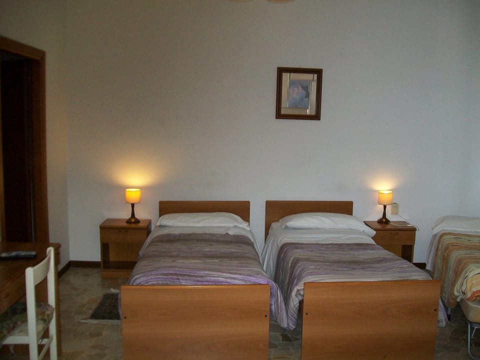 In-room safe, desk, blackout drapes, WiFi (free)