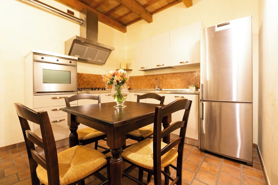 Superior Apartment, 1 Bedroom, Non Smoking | Private kitchen | Coffee/tea maker, electric kettle