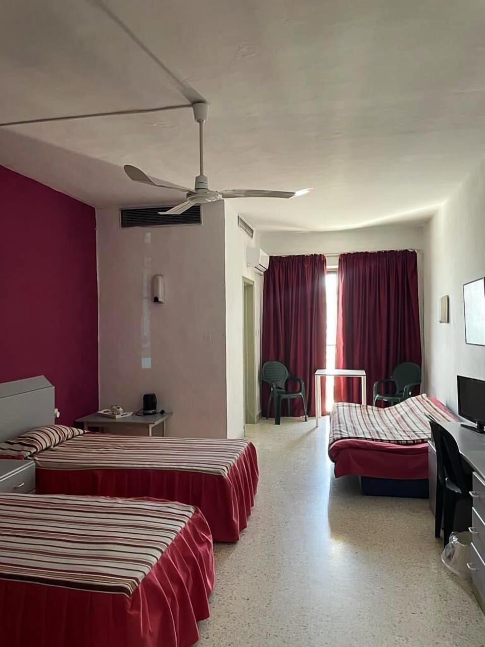 In-room safe, iron/ironing board, free WiFi, bed sheets
