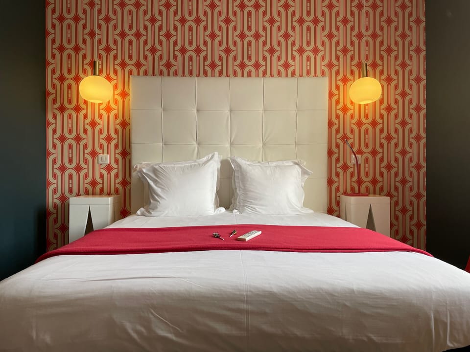 Family Suite | Premium bedding, Select Comfort beds, in-room safe, desk