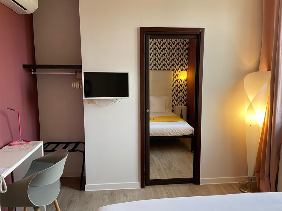 Comfort Double Room | Premium bedding, Select Comfort beds, in-room safe, desk